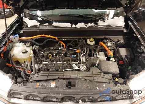 2022 Ford Maverick Xlt z USA, uszkodzony, nr VIN 3FTTW8E30NRA70201